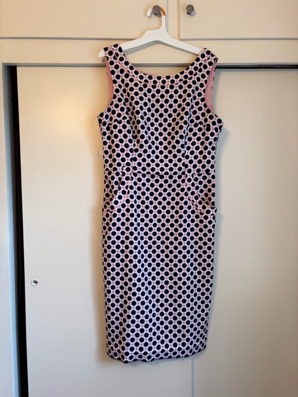 Sleeveless Pink and Black Polka Dot Sheath Dress London Times Size 10